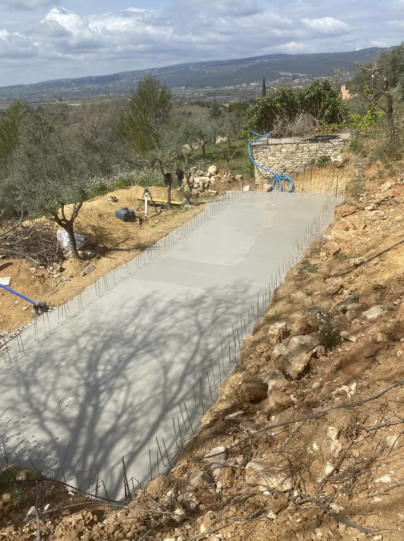 Création d'un bassin de nage 15x 4 M à Rousillon