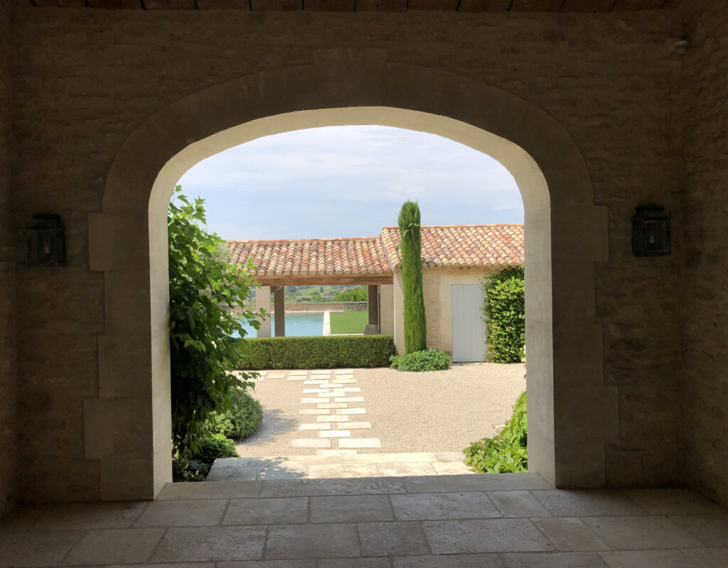 AMENAGEMENTS EXTERIEURS